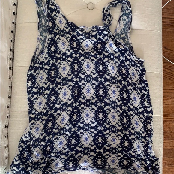 Top - Picture 3 of 3